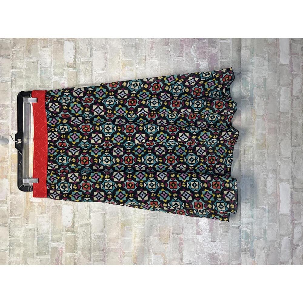 LuLaRoe Large Lola Skirt NWT *Discontinued Style*